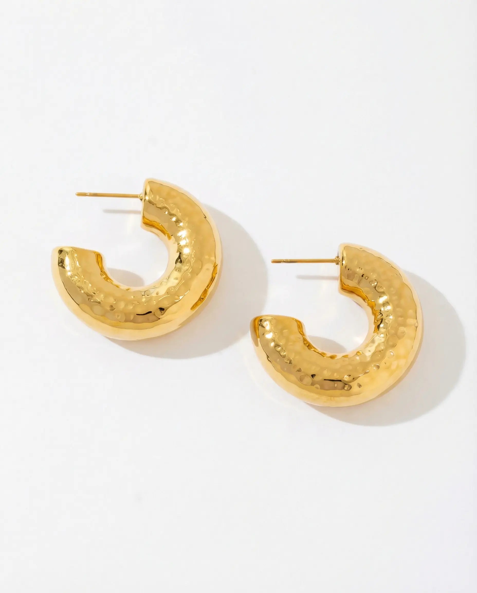 Curve Statement Studs te'sy